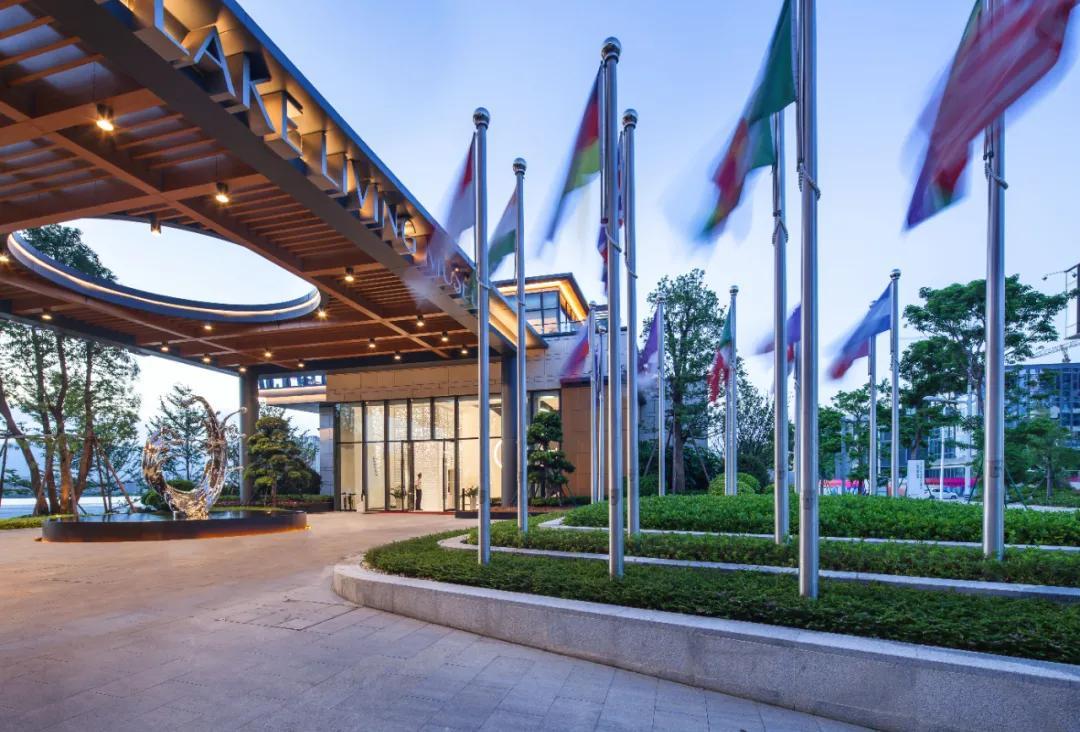 東湖小鎮(zhèn)最新動態(tài)，自然美景探索之旅輕松啟程