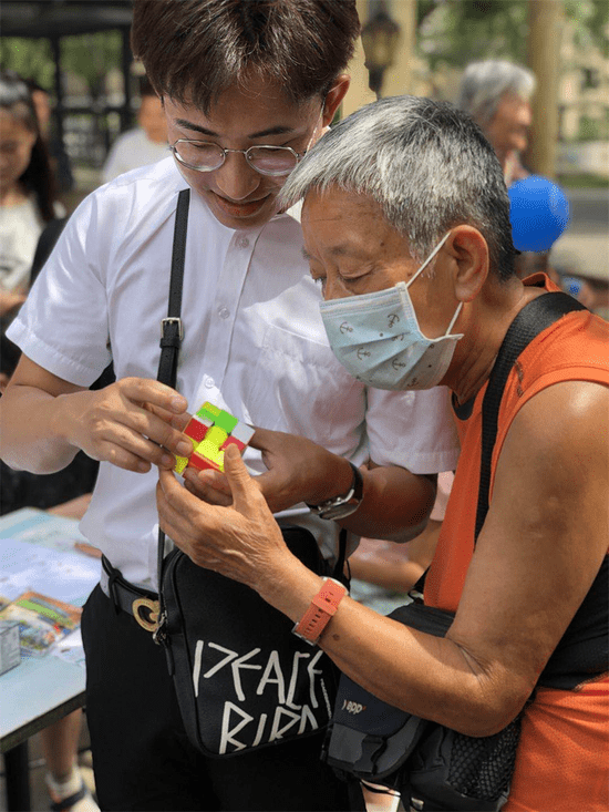 魔方社區(qū)最新動態(tài)與全方位指南，玩轉(zhuǎn)魔方，技能提升——針對初學(xué)者與進(jìn)階用戶的建議