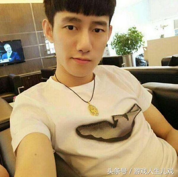 阿哲最新動(dòng)態(tài)揭秘，探索前沿，潮流引領(lǐng)者