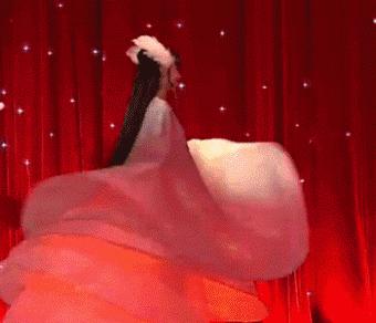 小彩旗的最新圖片，展現(xiàn)學(xué)習(xí)之旅中的成長(zhǎng)與自信之源