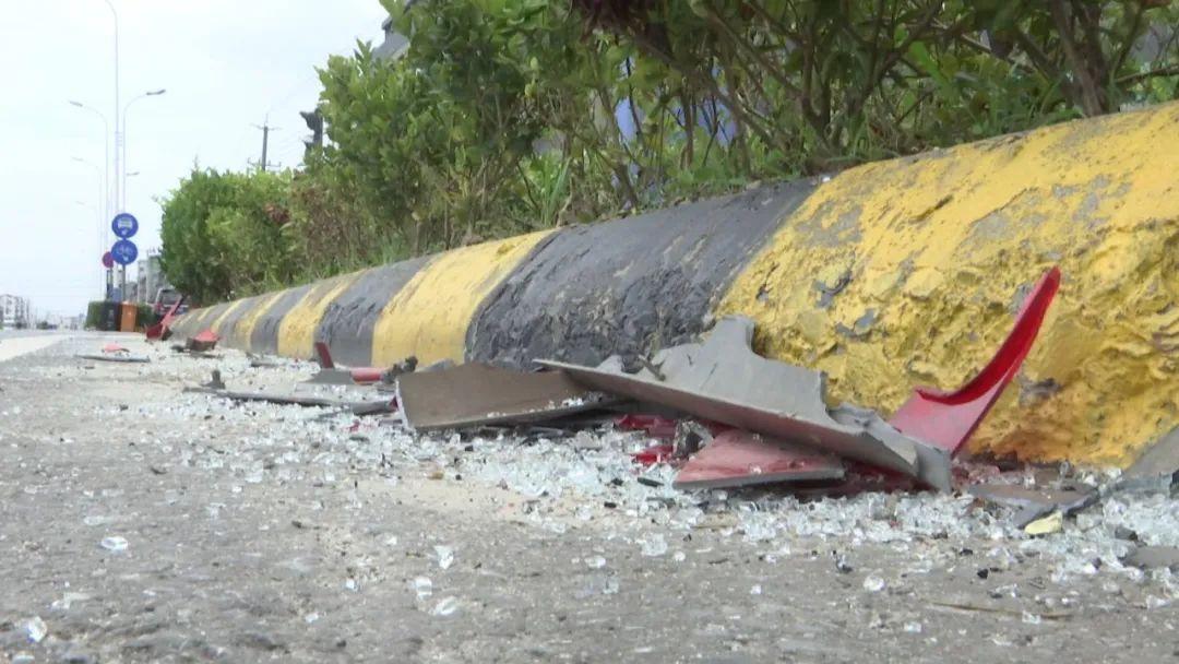 江蘇海門(mén)最新車(chē)禍?zhǔn)录?，深度分析與個(gè)人觀點(diǎn)標(biāo)題建議，江蘇海門(mén)車(chē)禍?zhǔn)录钚逻M(jìn)展及深度分析觀察。