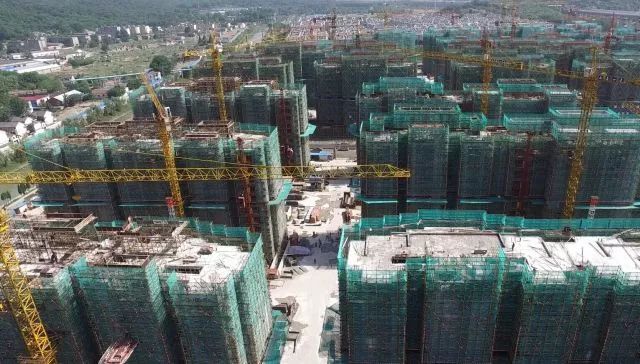 石埠橋保障房最新動(dòng)態(tài)，家的溫馨與友情的深度展現(xiàn)