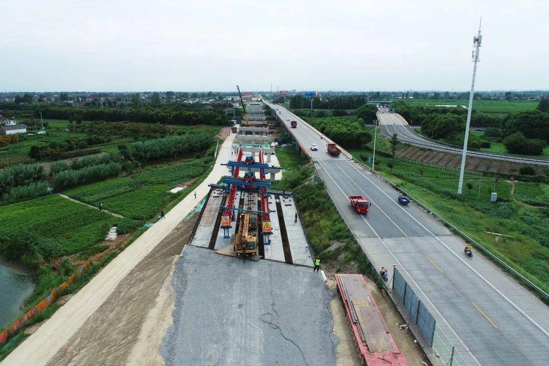 架橋機最新操作指南，一步步教你完成架橋任務(wù)全攻略