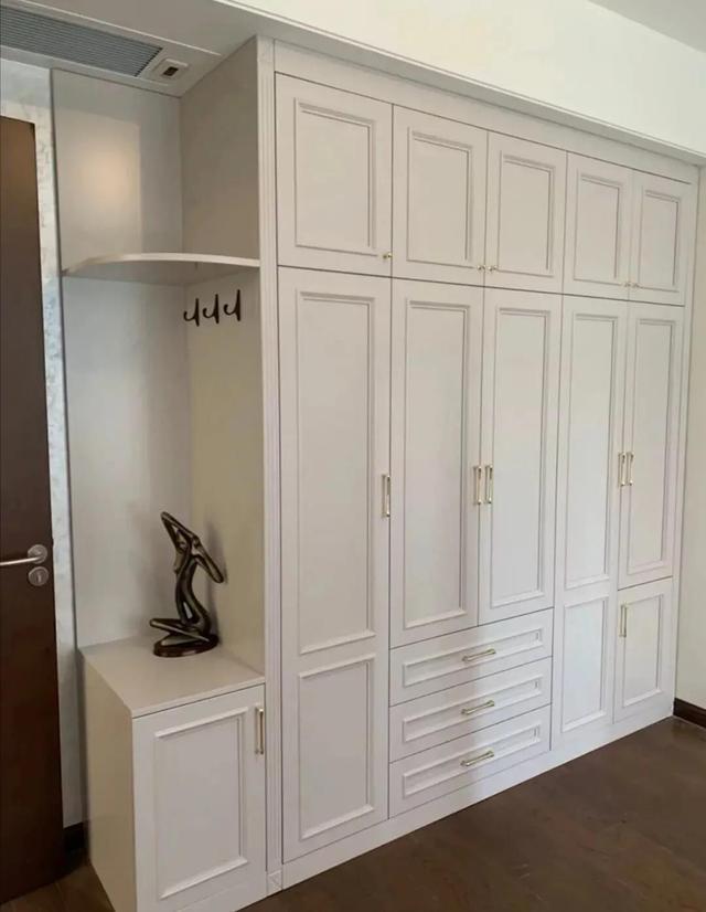 壁柜最新款安裝指南，最新壁柜款式及其安裝步驟詳解