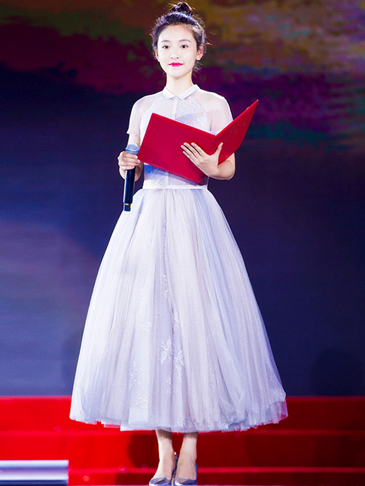 女性演講比賽服裝，從舞臺印記到時代風(fēng)尚