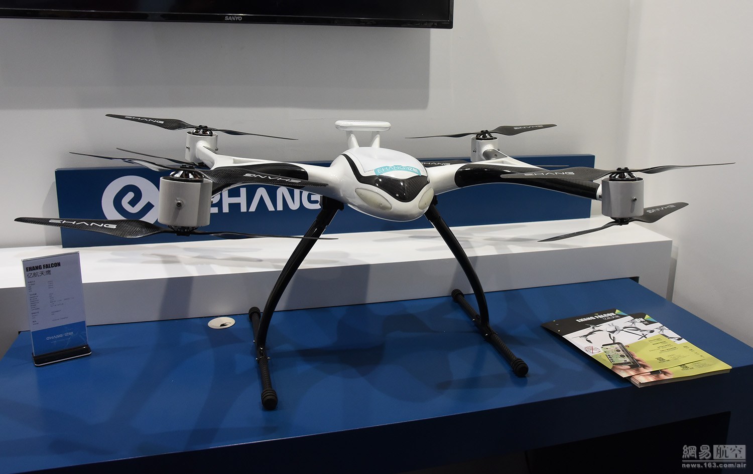 無人機(jī)表演價格揭秘，背景、發(fā)展及其在特定時代的地位影響