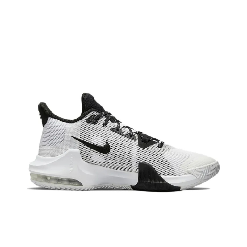 耐克最新籃球鞋，自信步伐，成就賽場(chǎng)榮耀