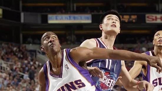 娛樂圈明星的職業(yè)與生存狀態(tài)，明星有飯背后的真實觀察