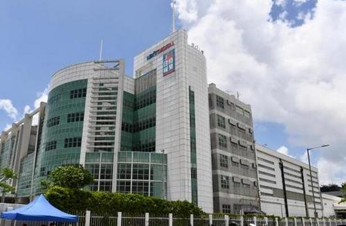 香港蘋果日?qǐng)?bào)，快樂時(shí)光在日常中的溫馨報(bào)道