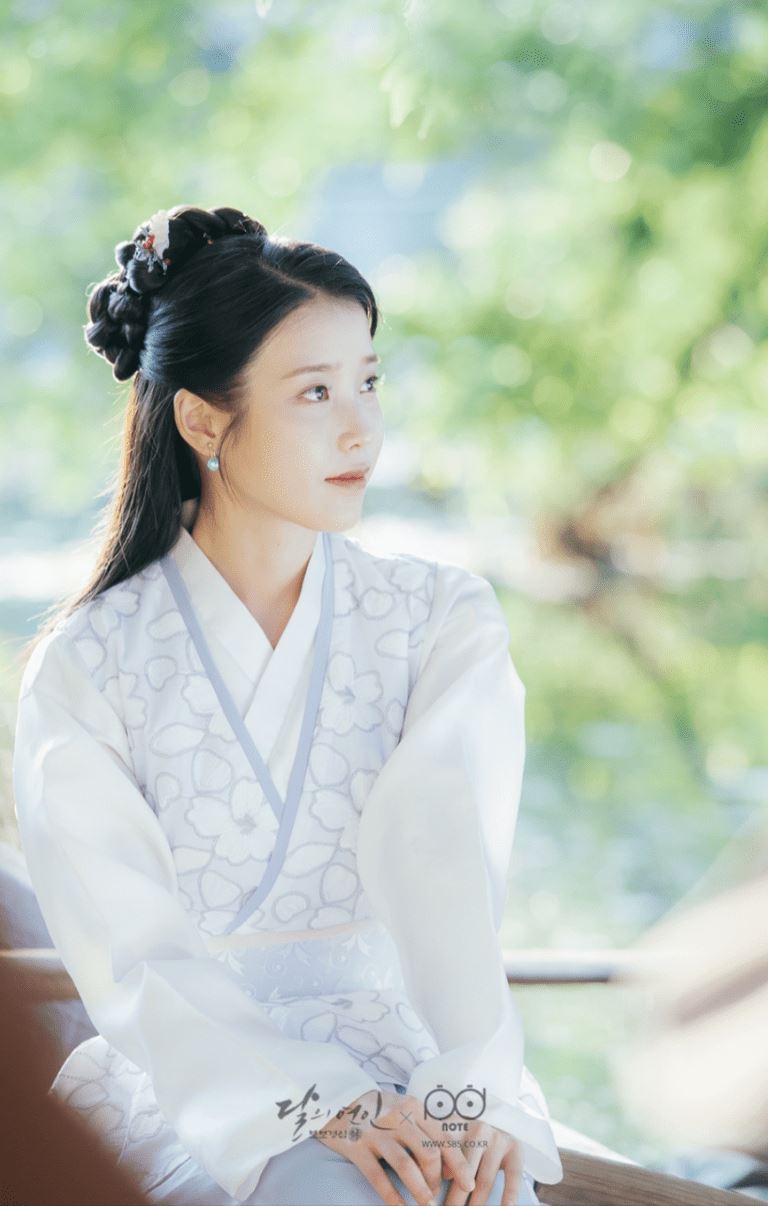 李知恩演繹的電視劇，日常城市中的溫暖友情與愛(ài)