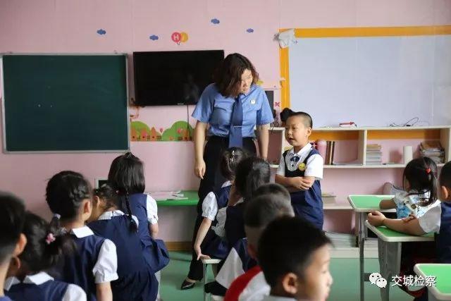 最新東方時事解讀，自然美景背后的探索之旅