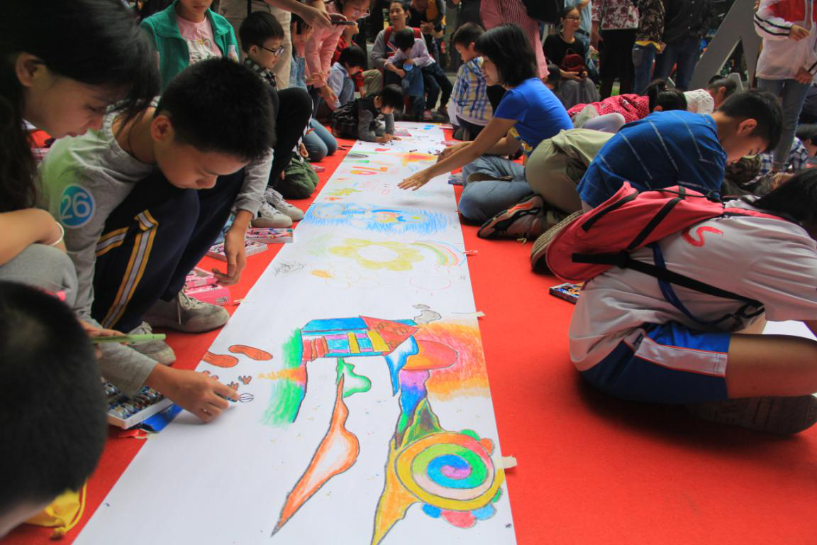 小巷中的藝術(shù)寶藏，大型繪畫比賽盛況展示