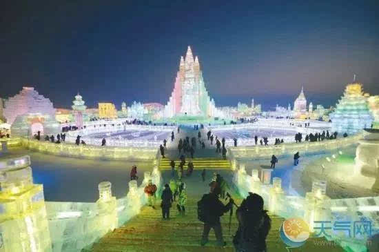 成都至哈爾濱機票價格查詢，波動分析與選擇策略