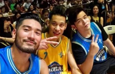 五個字的女明星，娛樂圈的璀璨之星聚焦