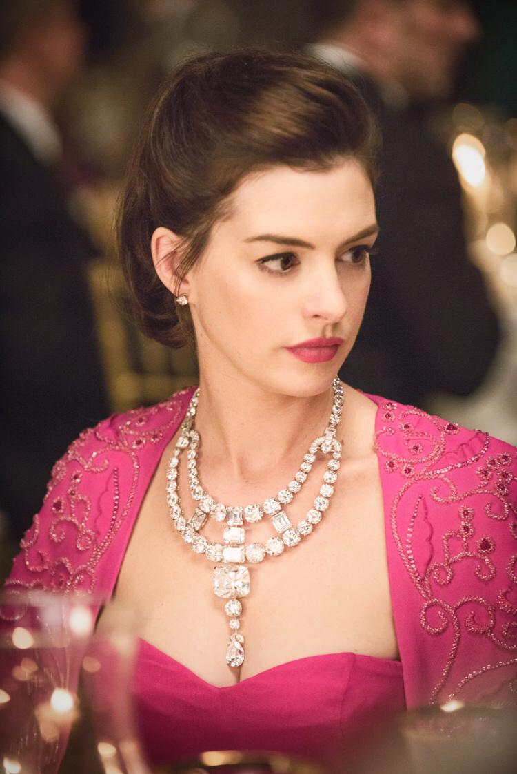 美國著名女演員傾力代言的高科技產(chǎn)品，未來生活新篇章開啟！