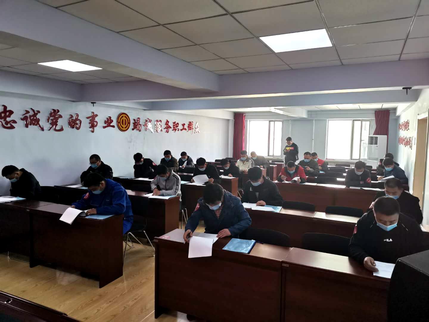 汽修技藝較量，時代的印記與技術的榮光競賽