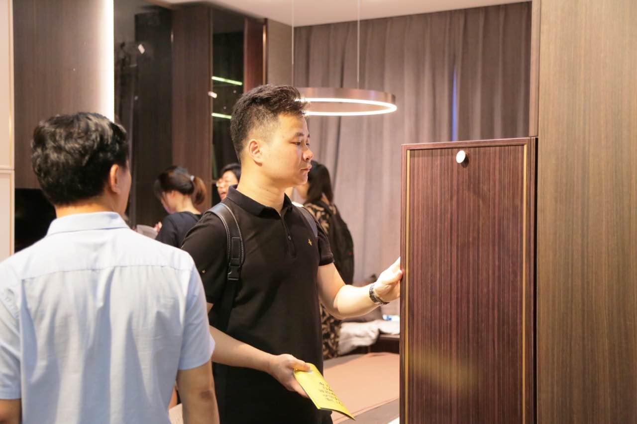 探尋小巷中的獨特家居秘境，解析我樂家居為何暫不上市的原因