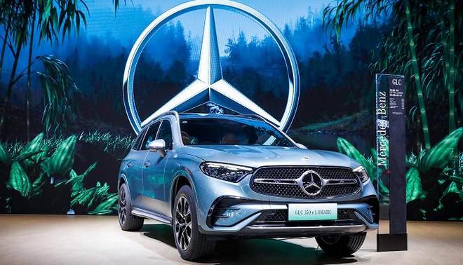 GLC350奔馳最新報價，購車之旅的溫馨指南