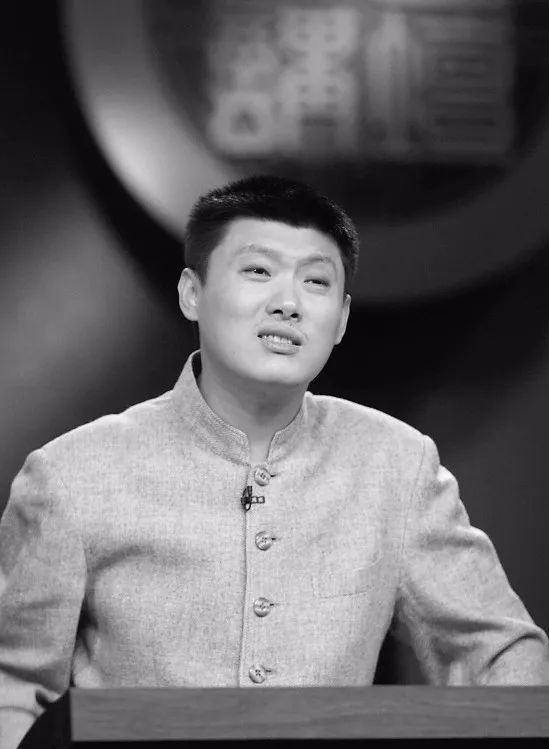 袁騰飛日常趣事與友情的溫馨紐帶，最新分享揭秘他的世界