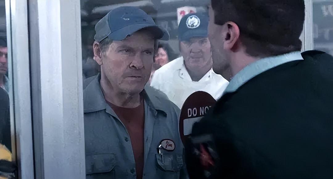 迷霧世界最新探索，自信閃耀，揭開未知面紗