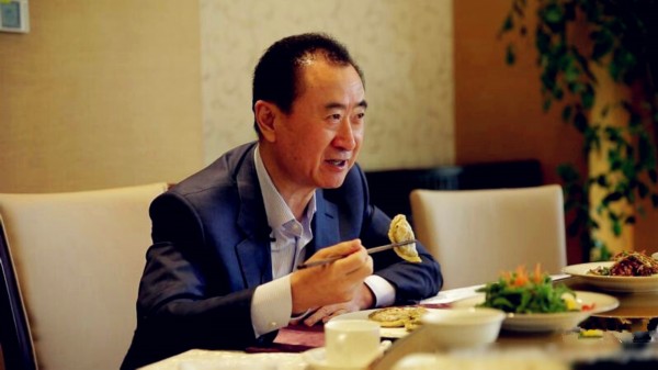 王健林引領(lǐng)科技革新，重塑生活體驗，科技巨擘展望未來新篇章