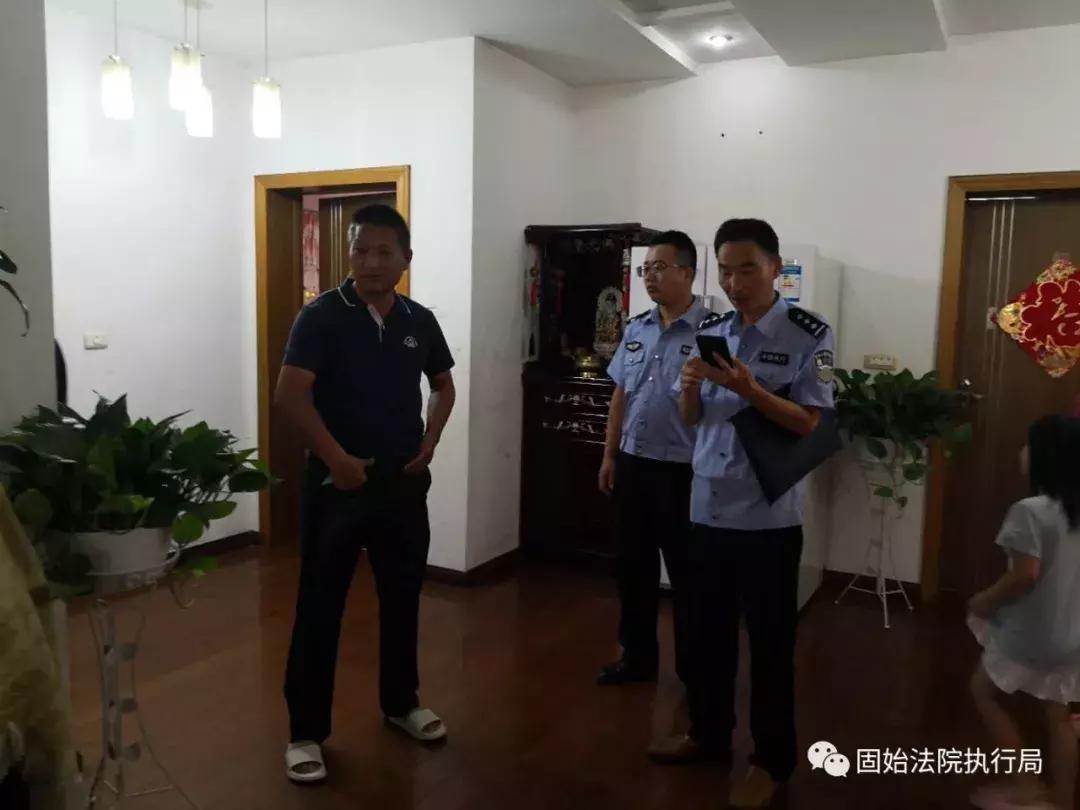 固始最新別墅房源出售，小巷深處的獨特風景與驚喜小店一覽
