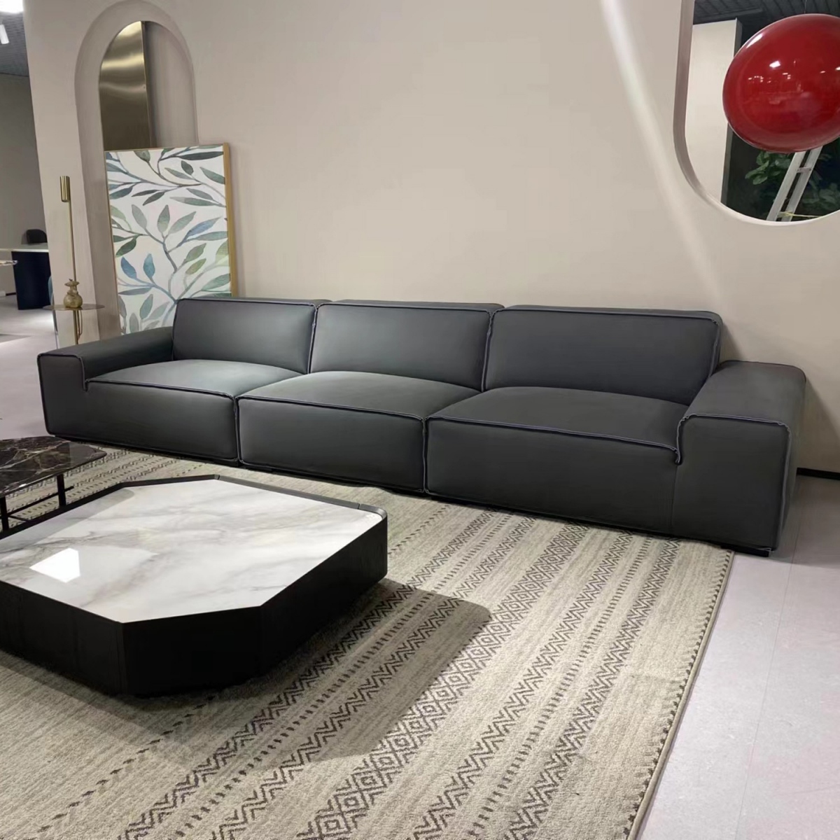 最新款沙發(fā)圖片，展現(xiàn)變化中的學(xué)習(xí)，自信與成就感的源泉