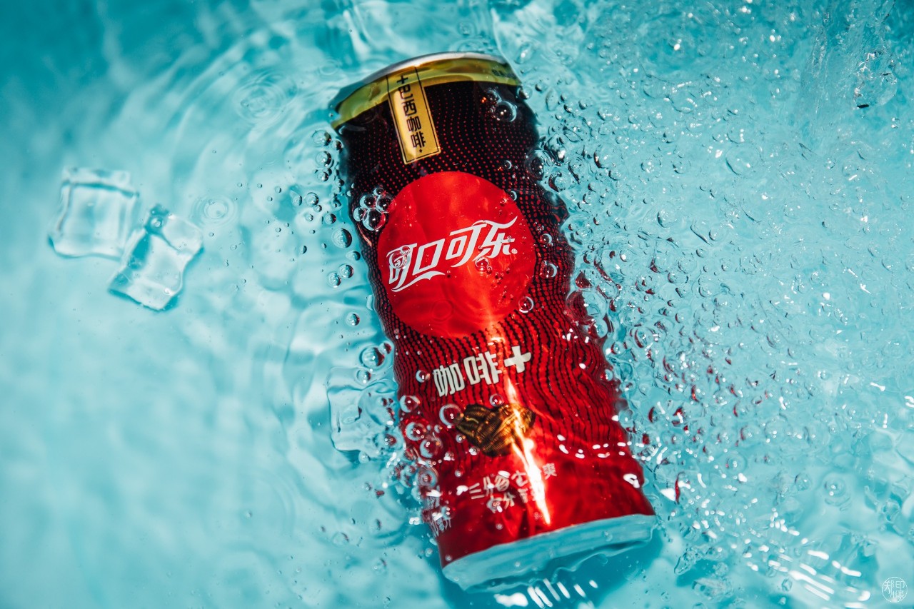 最新款可樂，小巷深處的獨特風味揭秘