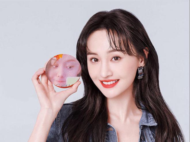 鄭爽2025最新動(dòng)態(tài)，蛻變之路，自信照亮未來(lái)成就展望