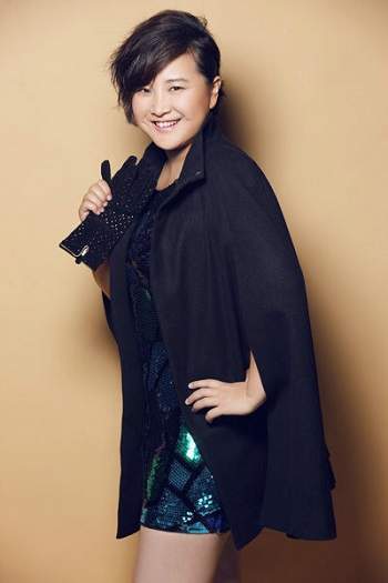 賈玲小品最新，喜劇界的璀璨明珠，引人捧腹爆笑！