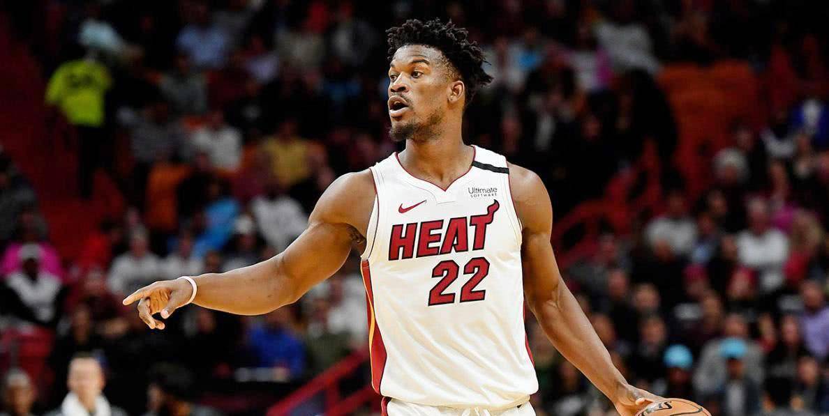 揭秘籃球巨星斯蒂芬·庫里最新合同金額，揭秘新篇章！