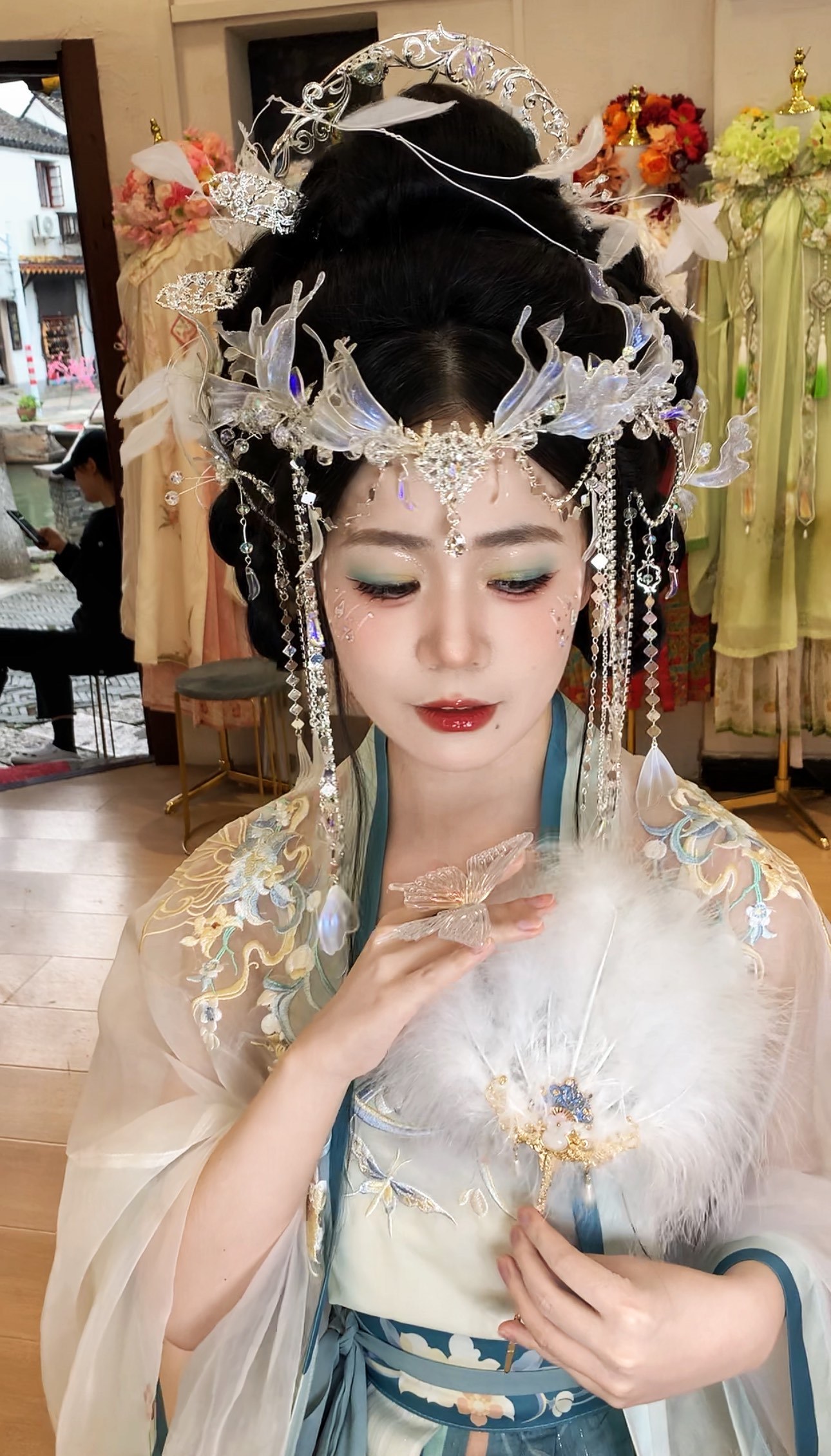 最新古裝造型，回溯背景、影響與地位，引領(lǐng)時(shí)尚風(fēng)潮