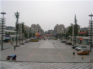 彭山貼吧最新動態(tài)，科技新浪潮引領(lǐng)智能產(chǎn)品重磅登場！