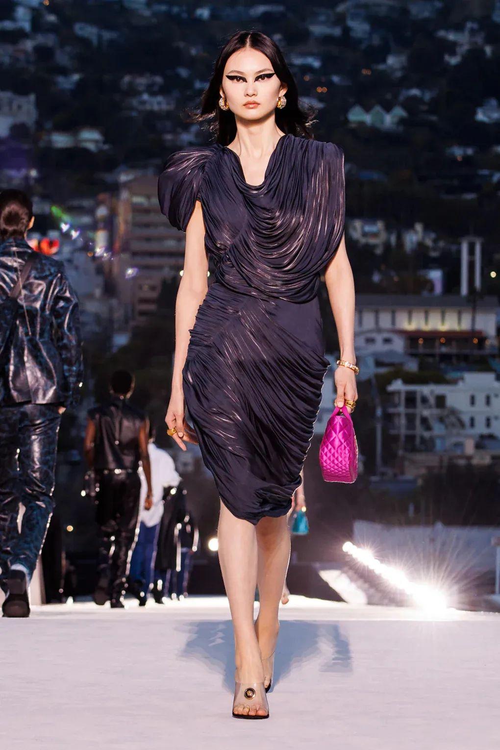 最新時尚秀，小巷中的隱秘時尚寶藏