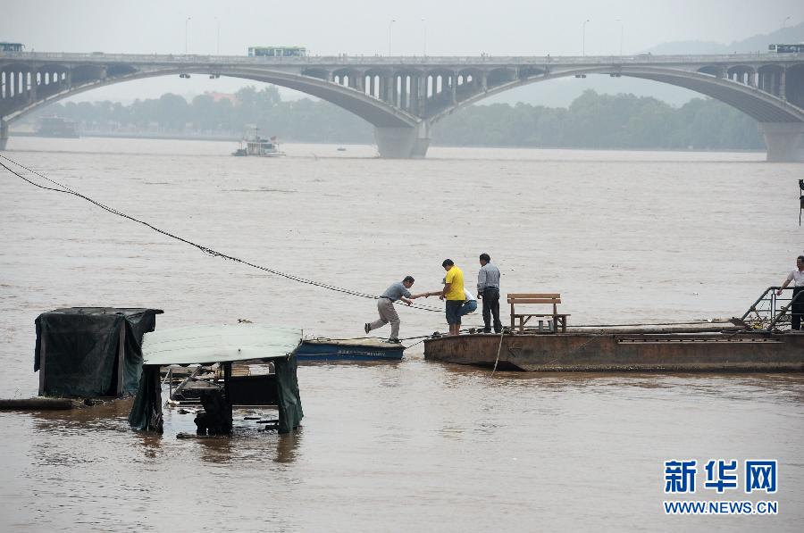 湖南洪水預(yù)警升級(jí)，科技守護(hù)家園，智能預(yù)警重塑未來(lái)