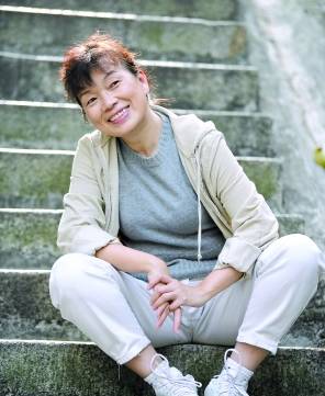 龍應(yīng)臺(tái)最新作品，現(xiàn)代社會(huì)的文化反思與人性探索之旅