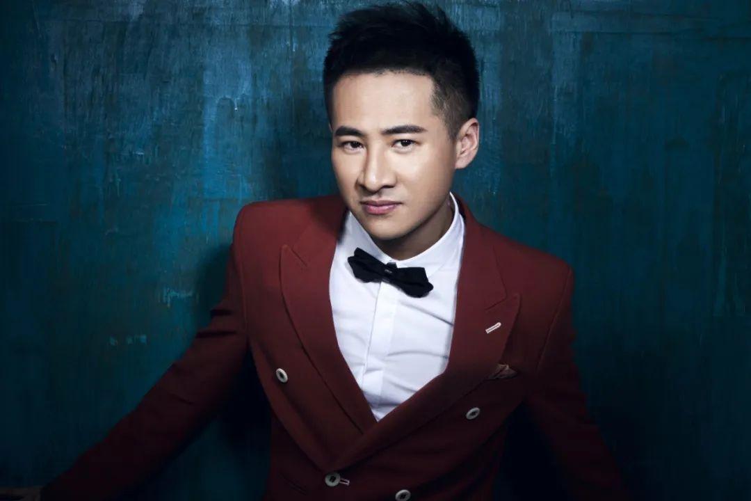 海明威的最新動(dòng)態(tài)，音樂、學(xué)習(xí)與成長(zhǎng)的勵(lì)志之旅揭秘