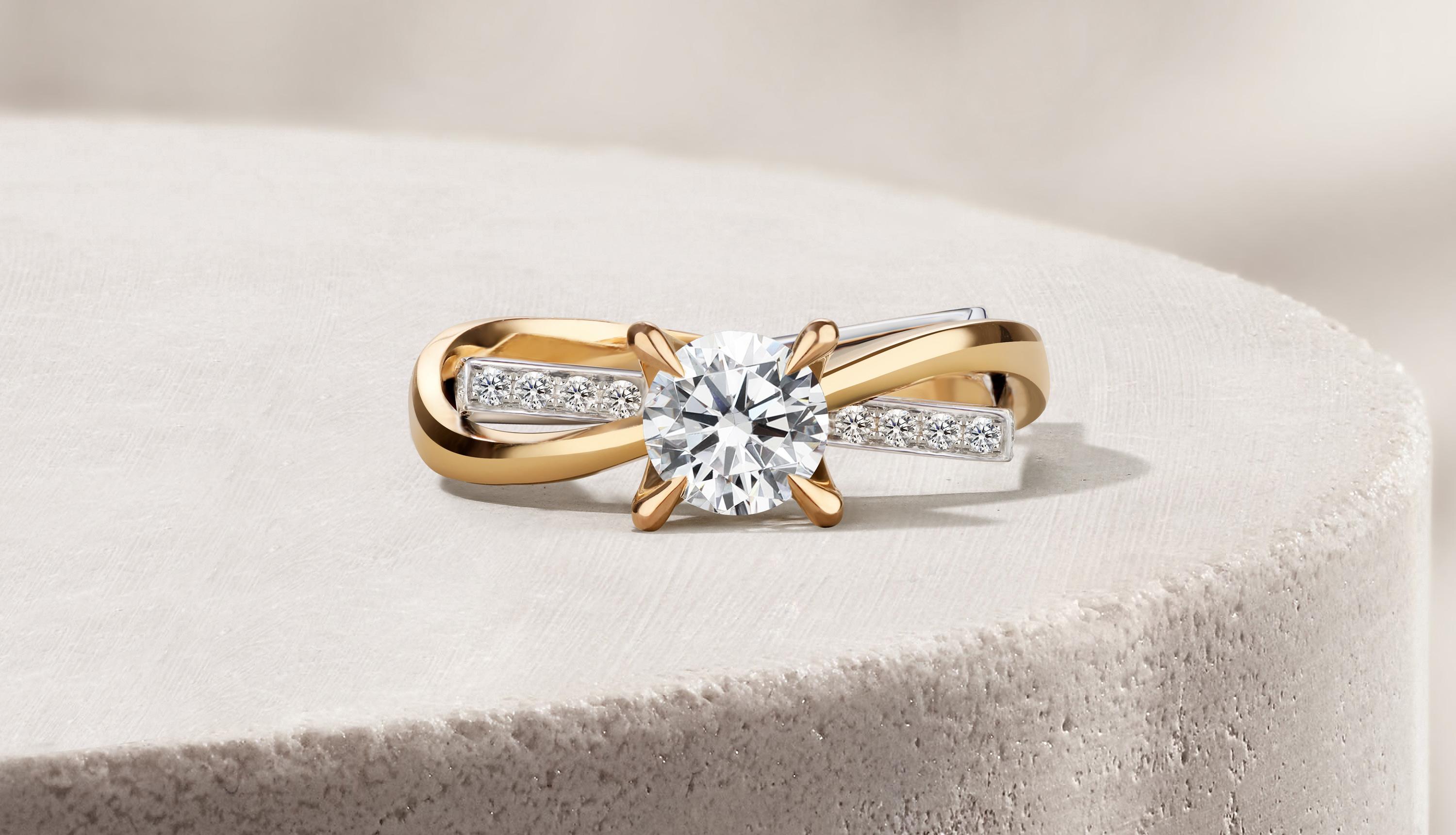 最新款婚戒，時(shí)代愛(ài)情的永恒印記