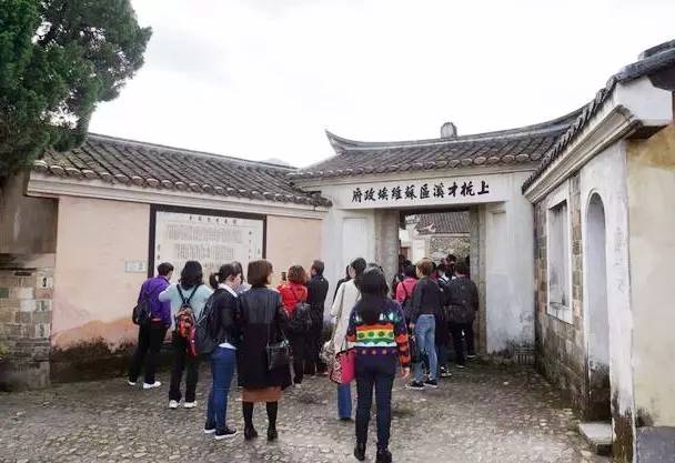 湖南南縣道場，科技革新之旅，體驗高科技魅力