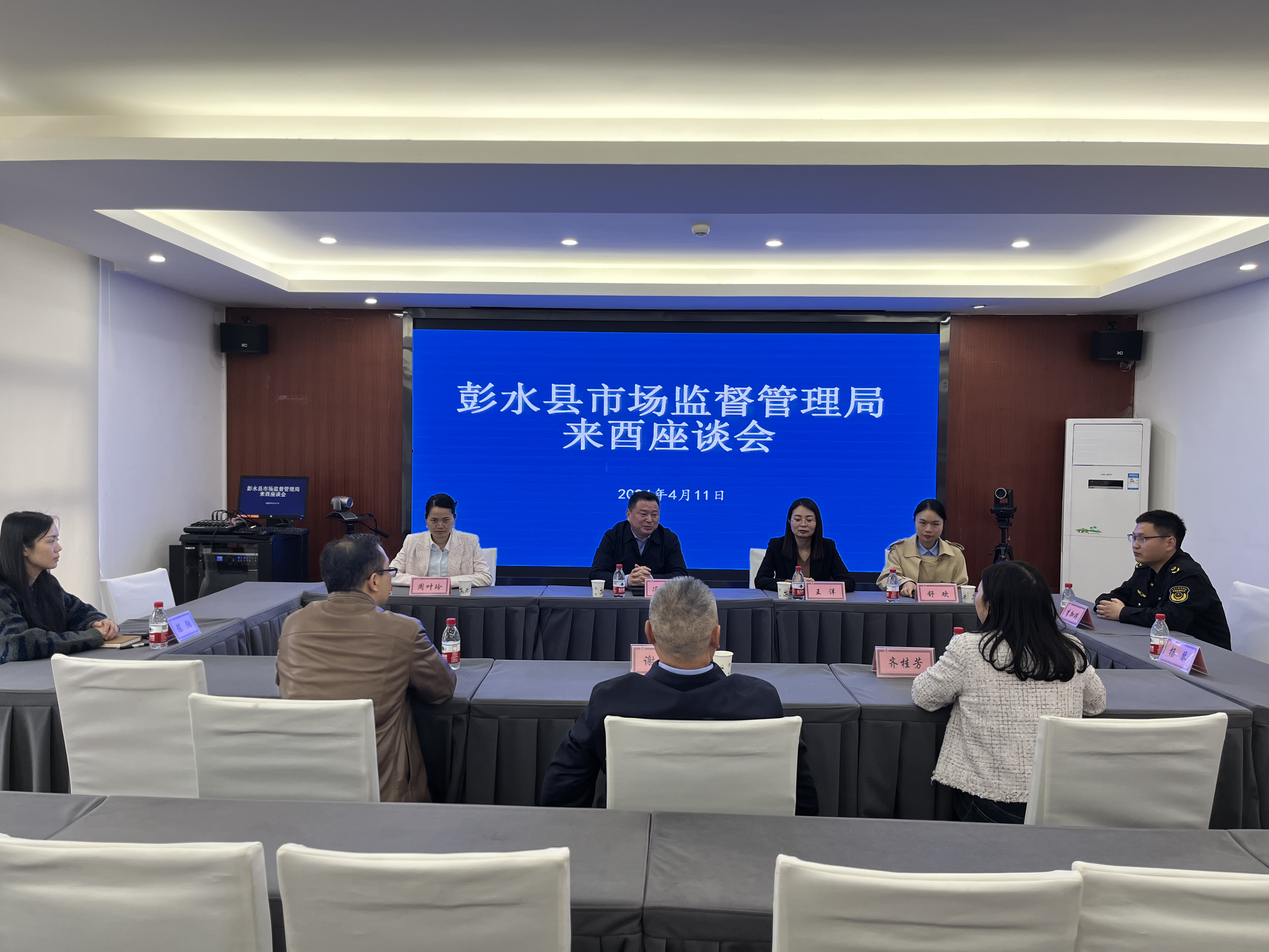 酉陽小巷深處的獨(dú)特風(fēng)味，隱藏版特色小店最新報(bào)道