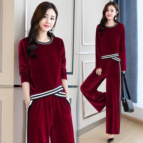 2025秋季女裝流行趨勢，自信與成長力量的時尚變遷