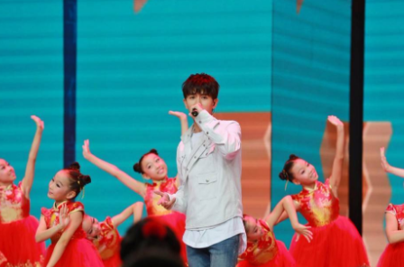 央視開學(xué)最新報(bào)道，教育的變革與未來展望