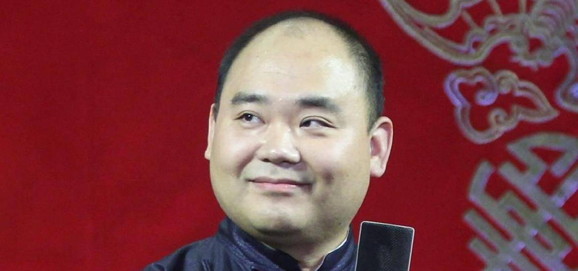 侯震最新，自然美景之旅，探尋內(nèi)心平和之地