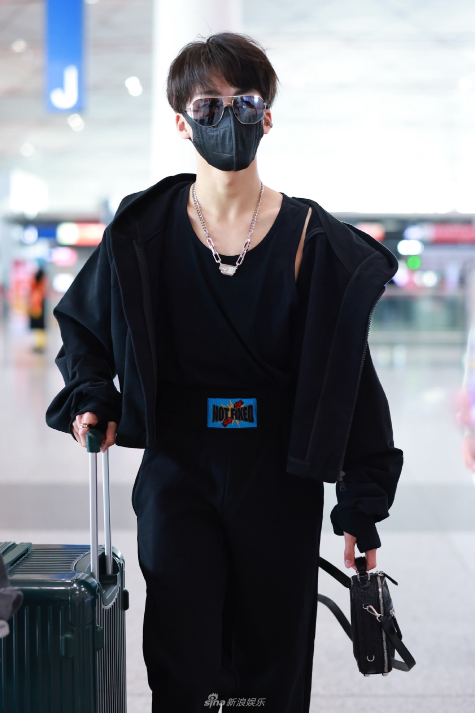 何洛洛機(jī)場(chǎng)最新動(dòng)態(tài)，自然美景的輕松探索之旅